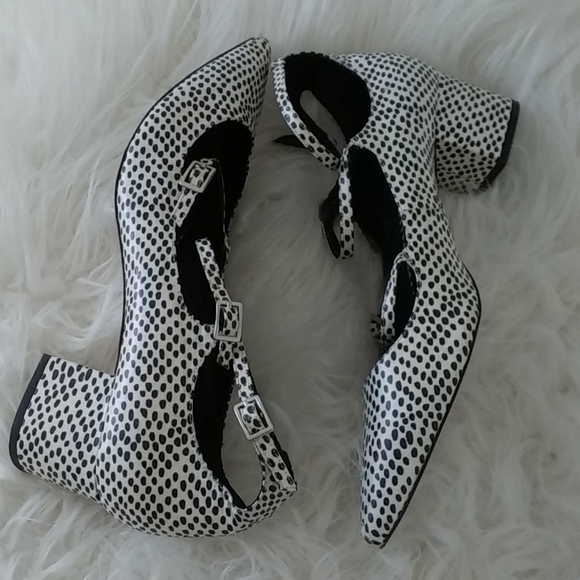 Black/white polka dot shoes with 3 straps - Picture 2 of 8